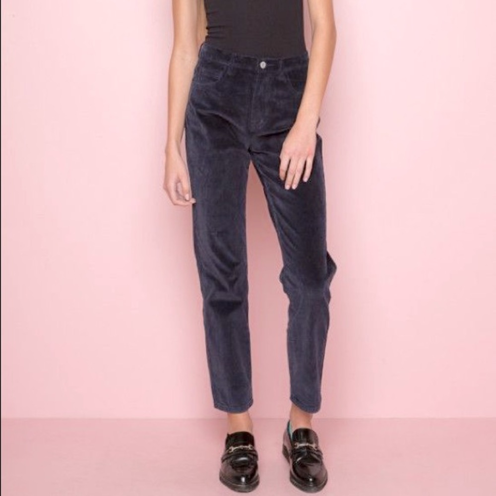 BRANDY MELVILLE/JOHN GALT Corduroy High-rise pants